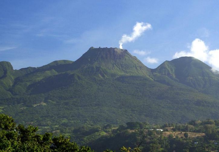 Or Bleu-Bungalow Volcan Soufriere-Vue Sur Mer Saint-Claude Eksteriør billede